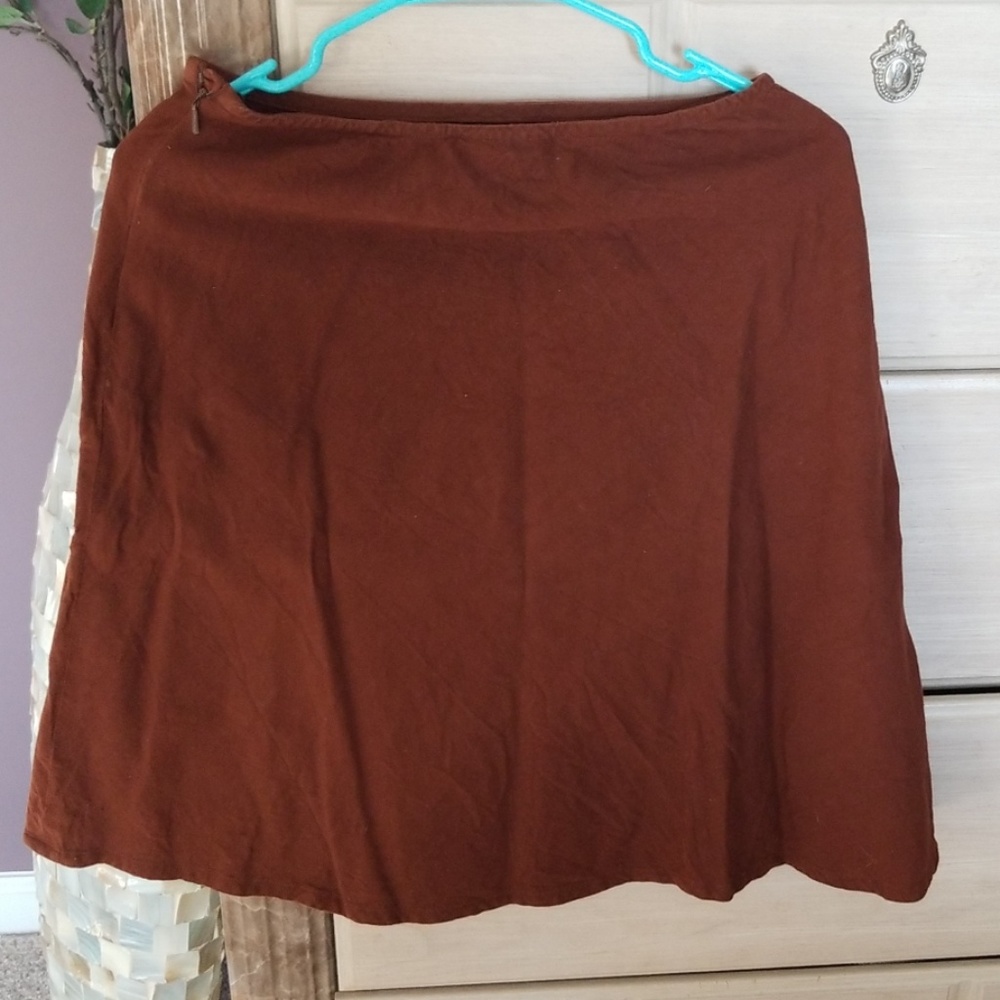 Custom skirt